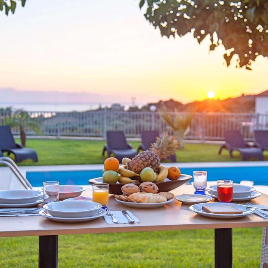 Sunlight Villas | HotelPraxis