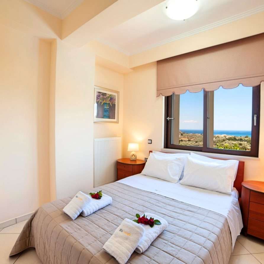 Sunlight Villas | HotelPraxis