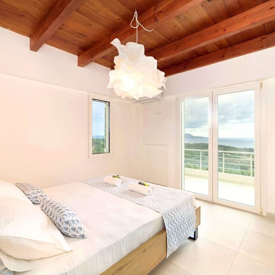 Cretan Family Villa | HotelPraxis