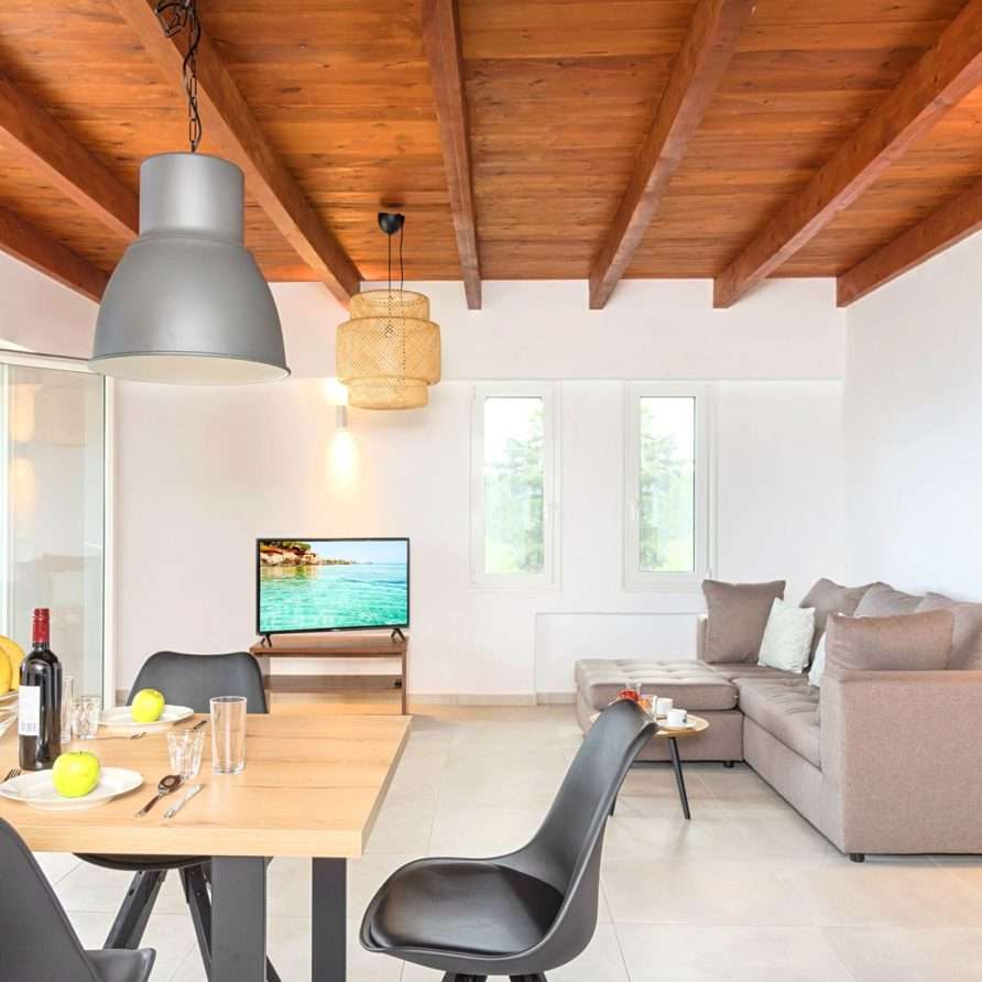 Cretan Family Villa | HotelPraxis