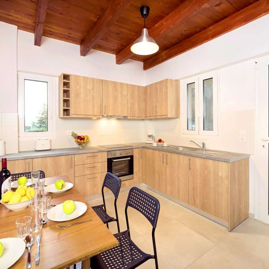 Cretan Family Villa | HotelPraxis