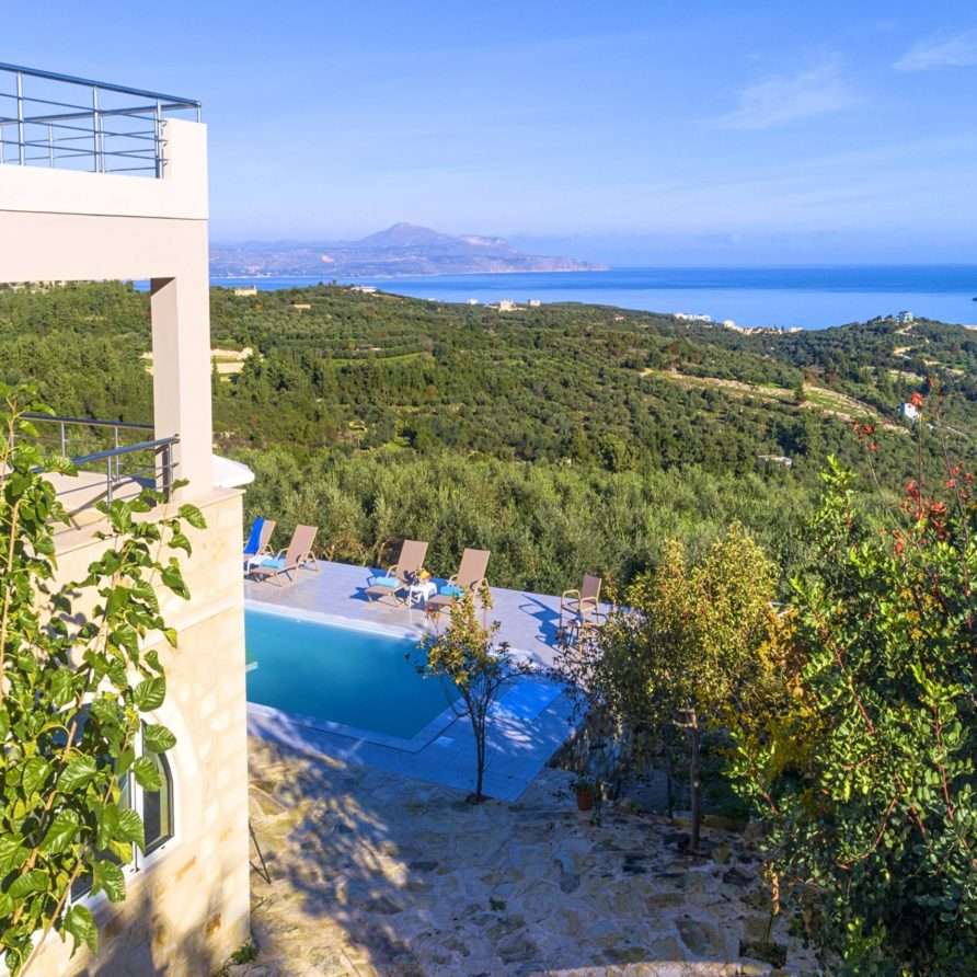 Cretan Family Villa | HotelPraxis