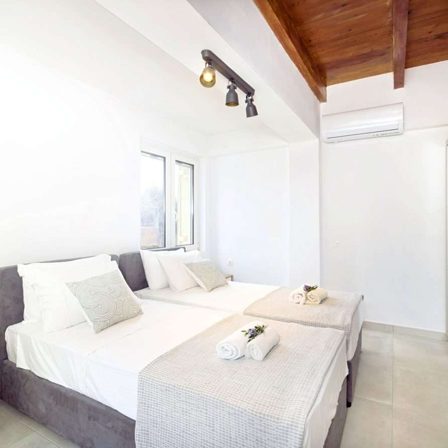Cretan Family Villa | HotelPraxis