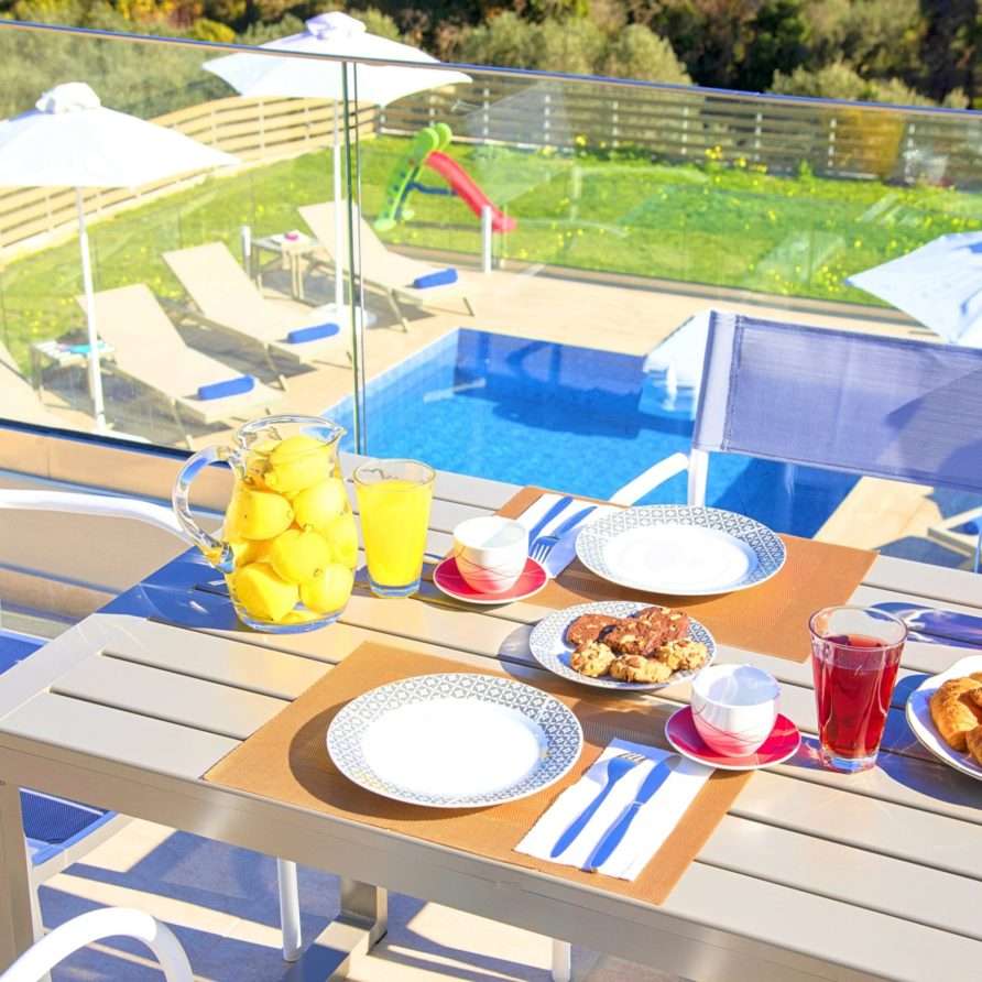 Villa Etesians | HotelPraxis