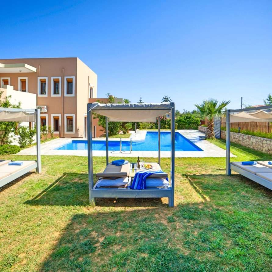 Island Suites | HotelPraxis