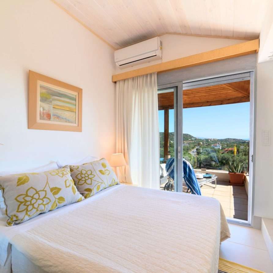 Olive Green Villa | HotelPraxis