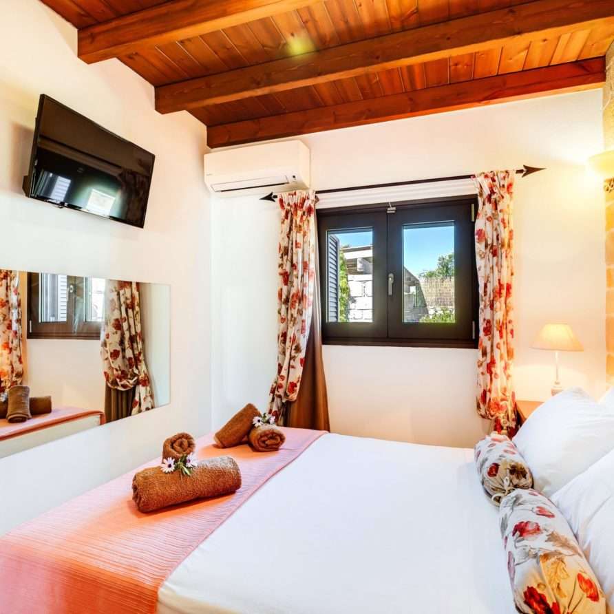Cretan Kera Villa | HotelPraxis
