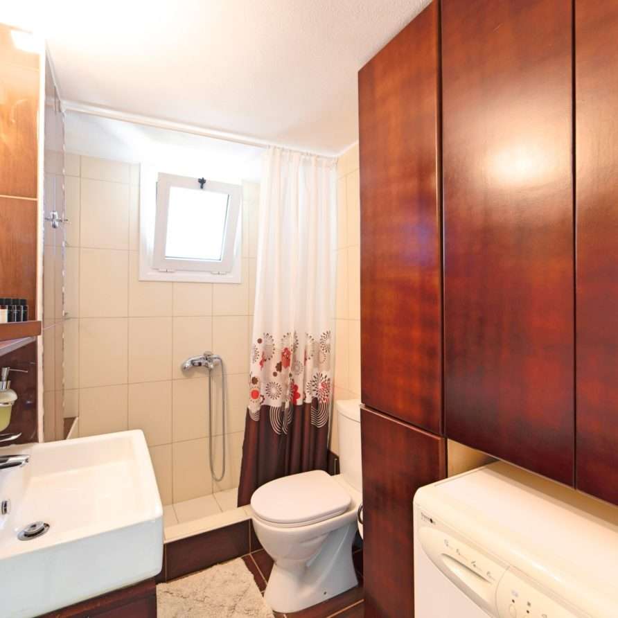 Olive Green Villa | HotelPraxis