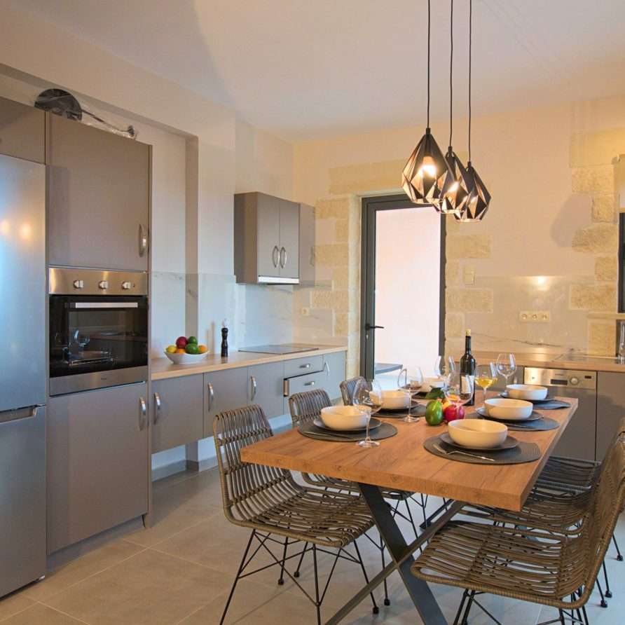 Villa Vardis | HotelPraxis